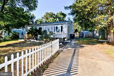 9318 Fontana Dr, Lanham, MD 20706 - photo 3