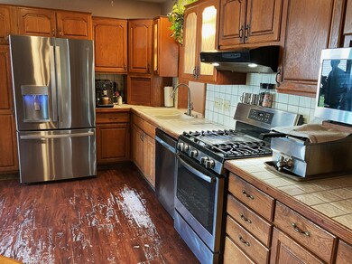 651 E Forest St, Edmore, MI 48829 - photo 7