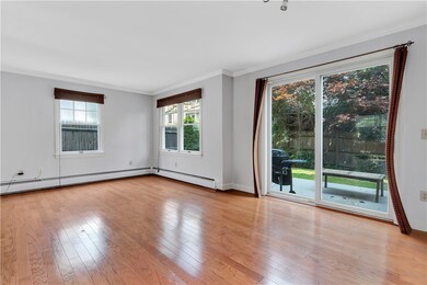2 Gibbs Ave unit A, Newport, RI 02840 - photo 5