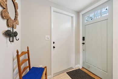 17 Magnolia Dr, Kennebunkport, ME 04046 - photo 2