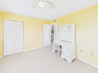 5730 Pelican Pointe Dr unit 2, Sebastian, FL 32958 - photo 6