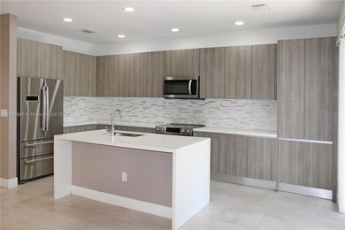 7251 NW 102nd Place unit 7251, Doral, FL 33178 - photo 3