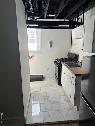 7536 Dunedin Unit E St, Detroit, MI 48206 - photo 4