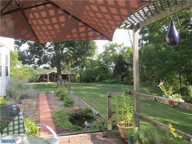 2126 Jacobs Sawmill Rd, East Greenville, PA 18041 - photo 5