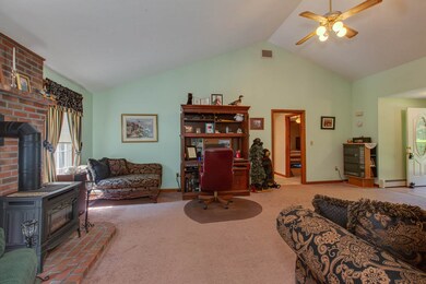 146 Hillcrest Rd, Litchfield, NH 03052 - photo 5