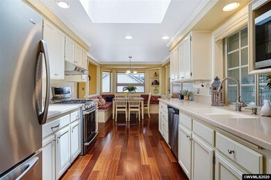 5240 Chapman St S, Salem, OR 97306 - photo 6