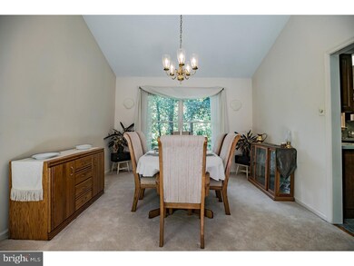 20 Wychwood Ln, Langhorne, PA 19047 - photo 5
