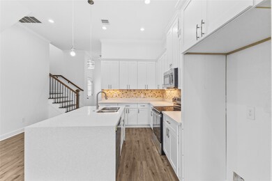 7805 Farnsworth St unit A, Houston, TX 77022 - photo 7