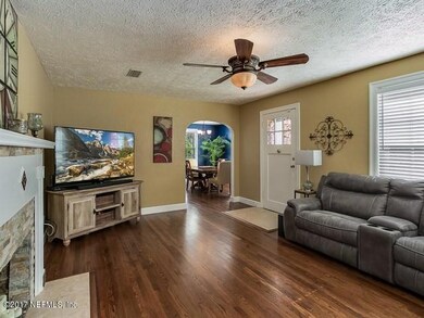2316 Harvester St, Jacksonville, FL 32210 - photo 5