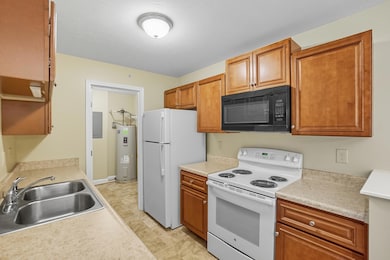 551 Napa Valley Ln unit 3, Crestview Hills, KY 41017 - photo 5