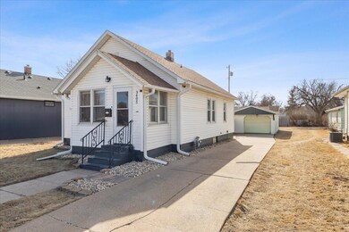 03-3405 7th Ave 003
