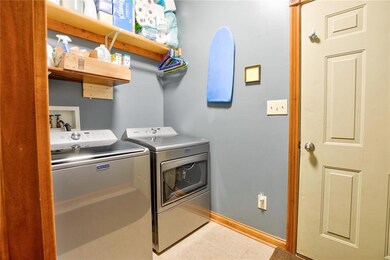 739 N Raven Field Ct, Greenfield, IN 46140 - photo 6