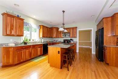 12 Pierce St, Pepperell, MA 01463 - photo 6