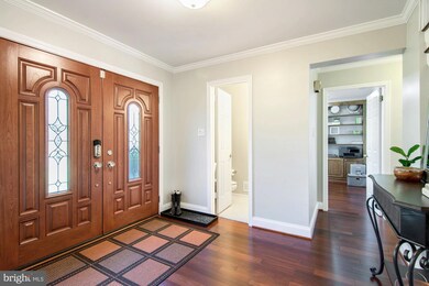 1882 Foxstone Dr, Vienna, VA 22182 - photo 7