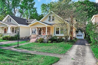 2188 The Plaza, Schenectady, NY 12309 - photo 2