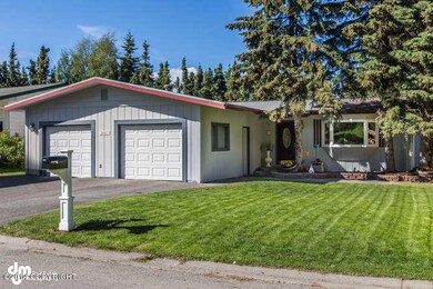 2521 Melvin Ave Anchorage AK-small-002-I