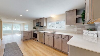 11 Pond View Way unit 11 A, Northborough, MA 01532 - photo 4