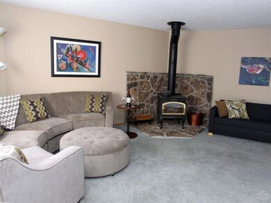 20964 Westview Dr, Bend, OR 97702 - photo 2