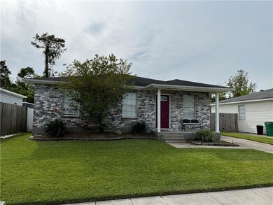 4504 Bayou Des Familles Dr, Marrero, LA 70072 - photo 2