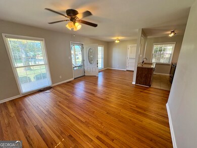 107 Salbar St, Thomaston, GA 30286 - photo 6