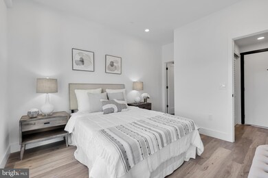 14 P St NW unit C03, Washington, DC 20001 - photo 7