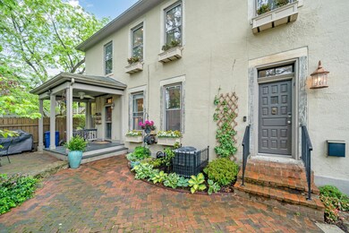 Patio/ Entry
