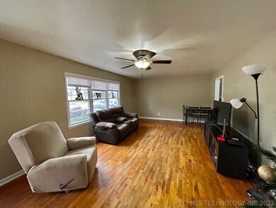 806 S College Ave, Tahlequah, OK 74464 - photo 5