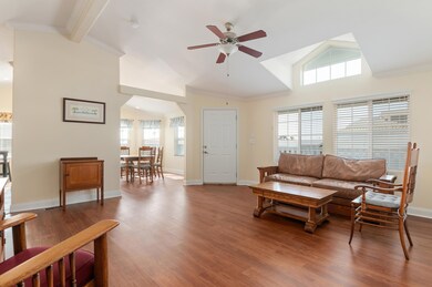 06 - Living Room