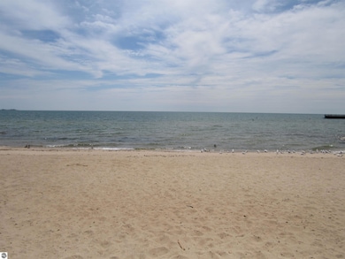 403 W Lake St unit 50, Tawas City, MI 48763 - photo 2