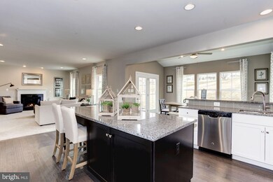 3806 Tabacum Ct unit SH18, Upper Marlboro, MD 20774 - photo 5