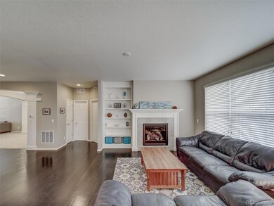 Those are real oak hardwood floors!