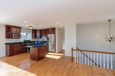 1318 Taft Ave, Wheaton, IL 60189 - photo 2