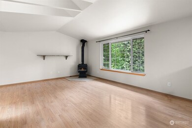 22623 Echowood Ln SE, Yelm, WA 98597 - photo 3