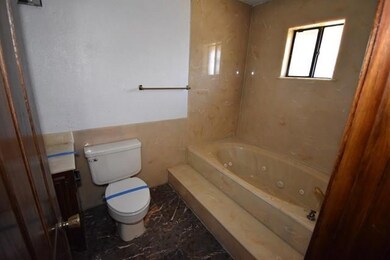 1125 W 5th St, Weslaco, TX 78596 - photo 3