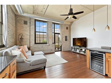 True loft feel with high ceilings
