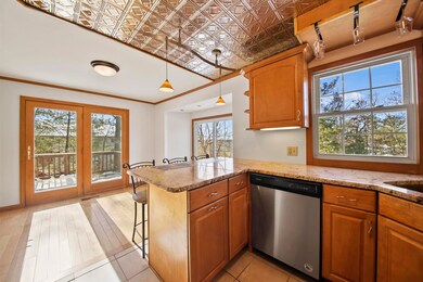 95 Cannongate III unit 3, Nashua, NH 03063 - photo 4