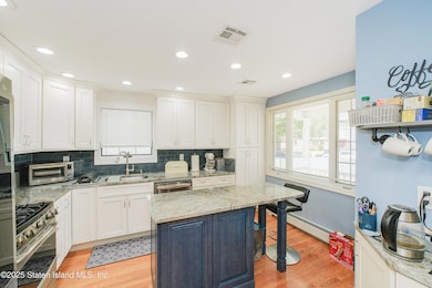 30 Wolverine St, Staten Island, NY 10306 - photo 6