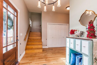 Spacious front entry way