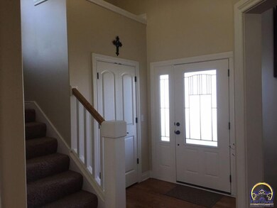4013 SW Royal Ln, Topeka, KS 66610 - photo 3