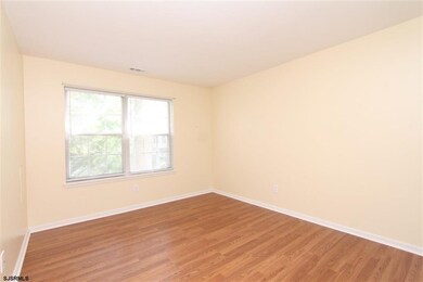 31 Pheasant Meadow Dr unit 8, Galloway, NJ 08205 - photo 4