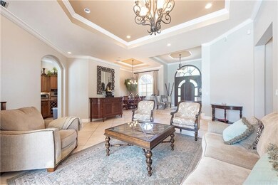 4096 E Winners Cir, Davie, FL 33330 - photo 4