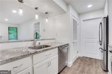 206 Tuxworth Cir, Decatur, GA 30033 - photo 2