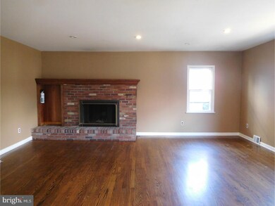 227 S Davis St, Woodbury, NJ 08096 - photo 3