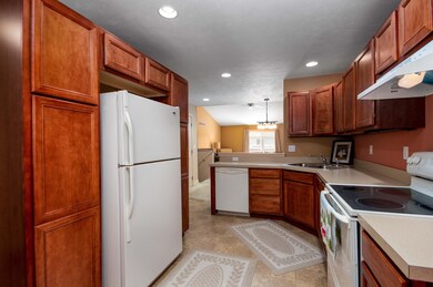1356 E Pointe Ridge-23