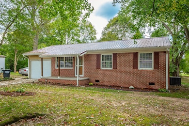 309 W 4th St. HD-44