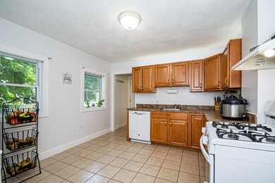 15 Mount Pleasant St unit 15, Woburn, MA 01801 - photo 3