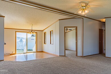 1811 Valley Loop - 18