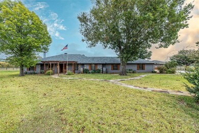 624 De la Cruz St, Weatherford, TX 76085 - photo 4