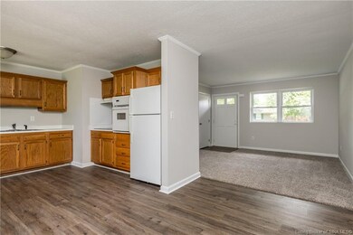 211 Pimlico Dr, New Albany, IN 47150 - photo 7