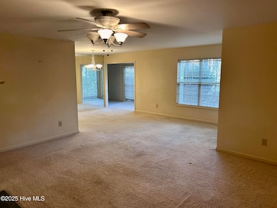family room/dining room